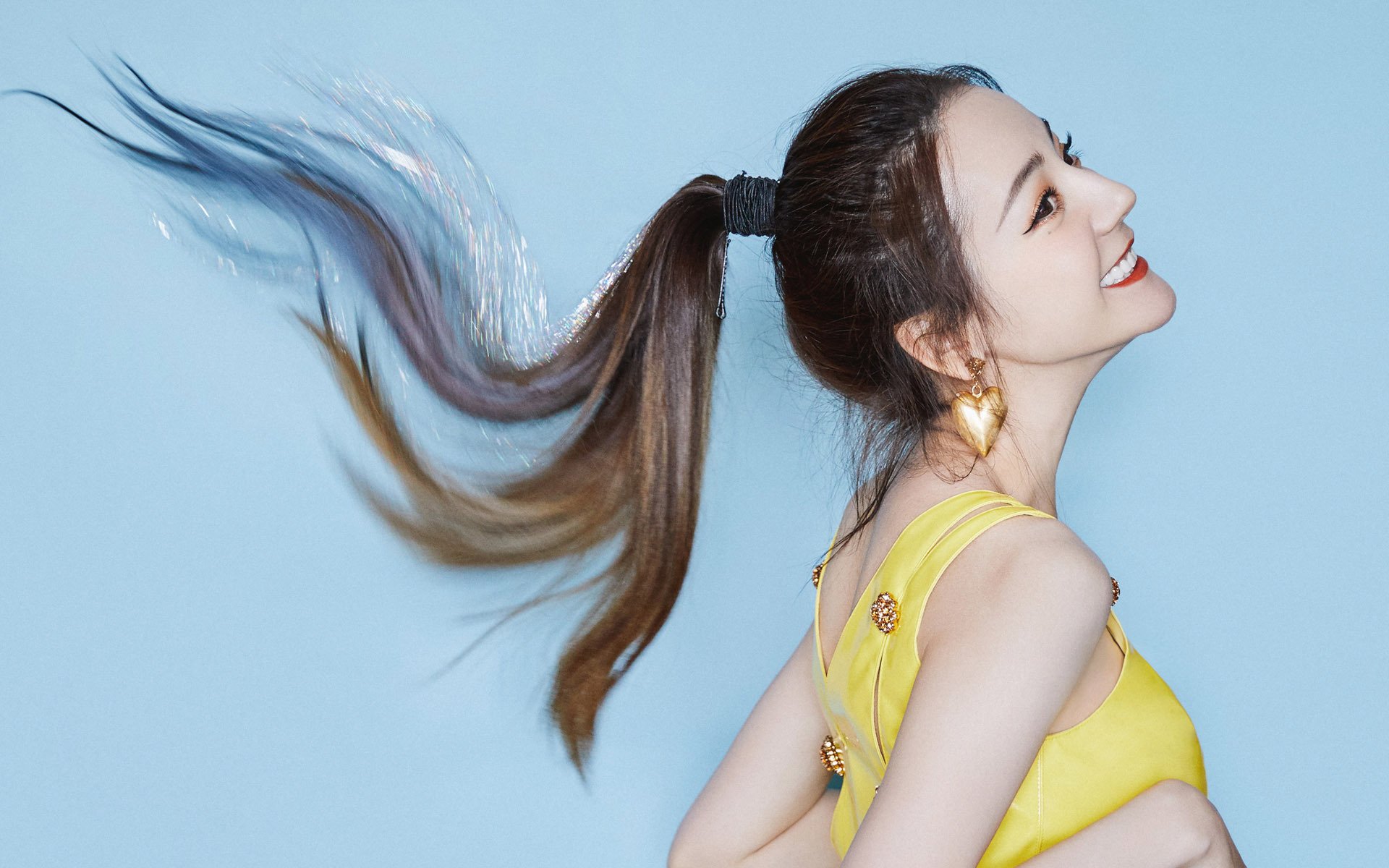 爱游戏中国官方登录入口网站-_城市漂移赛：汽车与城市的速度狂欢_，城市飘移赛车